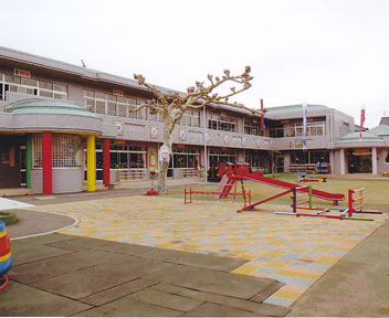 <SPAN class="css5j"><b>(学)夢川学園　あけぼの東幼稚園・エンゼル東保育園</b></SPAN>